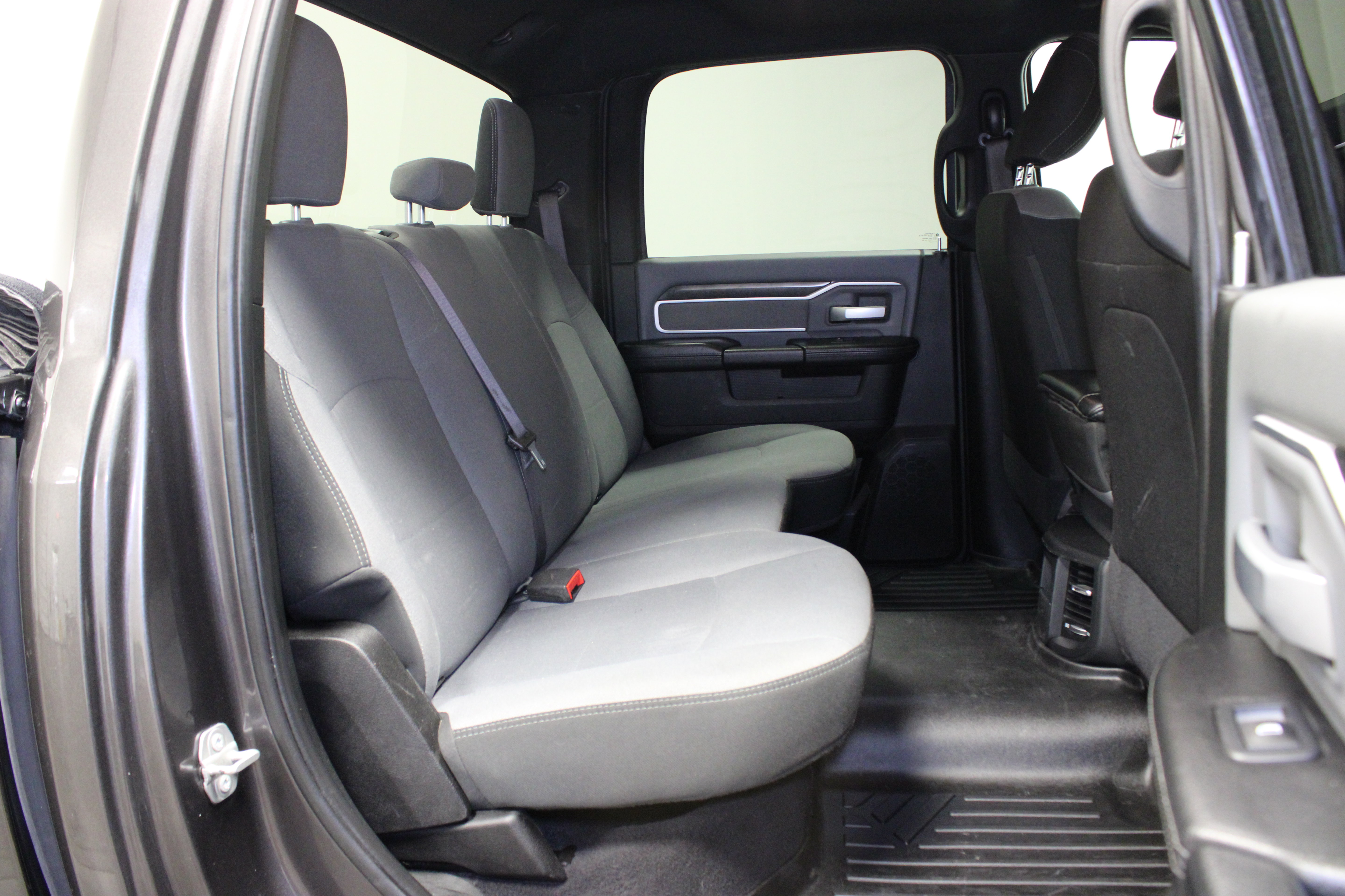 Used 2021 RAM 2500 Big Horn AWD/4WD image 16