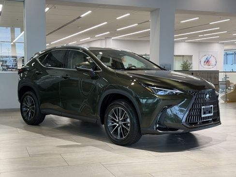New 2026 Lexus NX 350 AWD w/ Premium Package image 2
