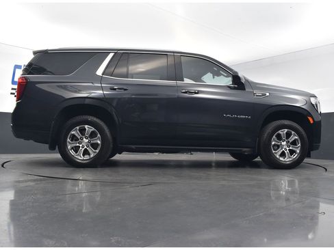 Used 2023 GMC Yukon SLE w/ Gmc Pro Safety Plus Package image 32