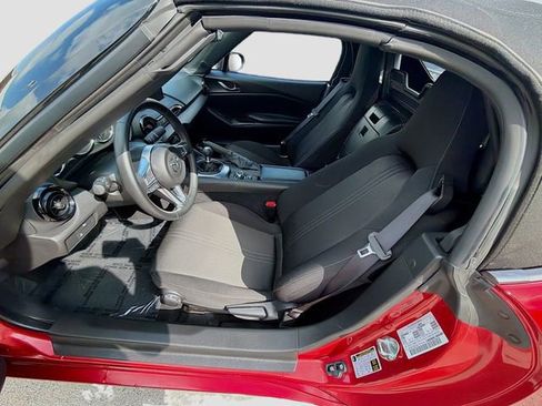 Used 2024 MAZDA MX-5 Miata Sport RWD image 18
