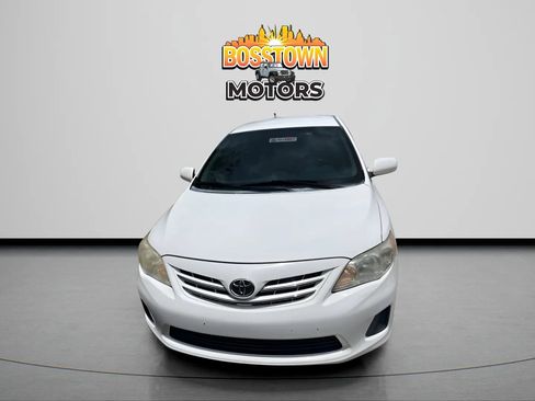 Used 2013 Toyota Corolla LE FWD image 16