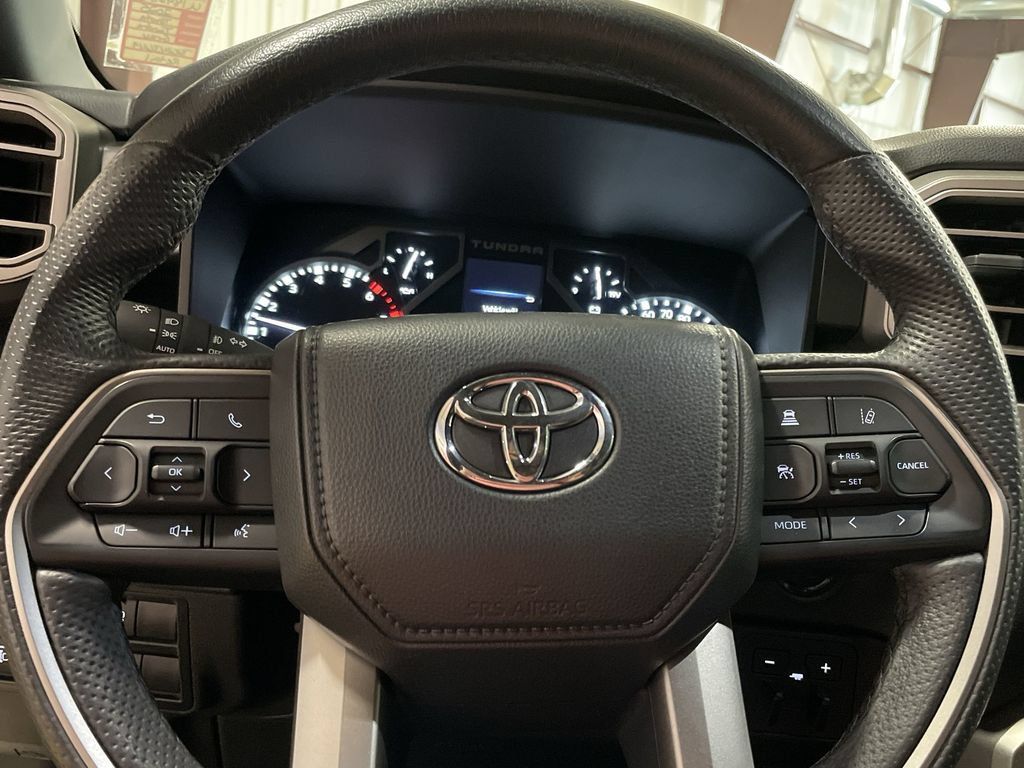 Used 2025 Toyota Tundra SR5 w/ SR5 Premium Package AWD/4WD image 16