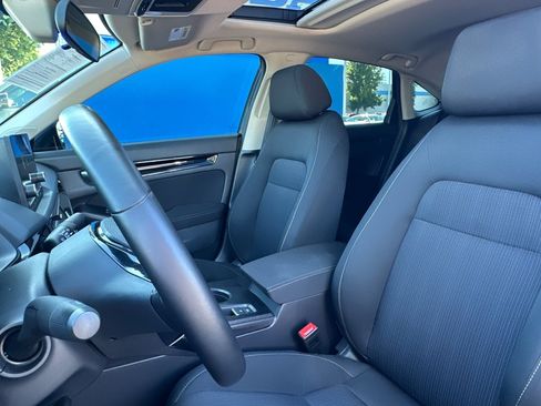 Used 2024 Honda Civic EX image 5