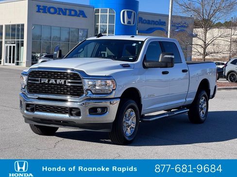 Used 2024 RAM 2500 Big Horn image 2