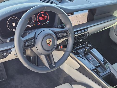 Certified 2025 Porsche 911 Carrera image 26