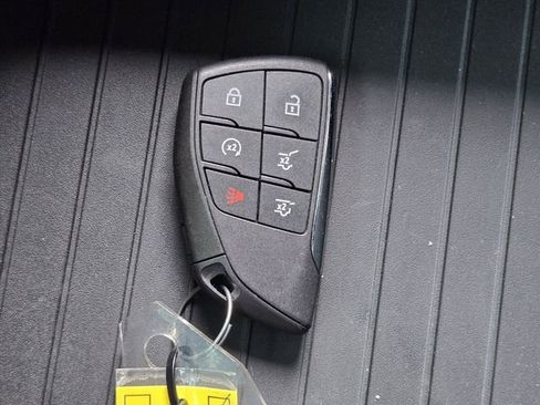 Certified 2024 GMC Yukon Denali Ultimate image 26