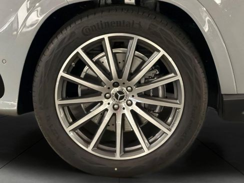 New 2026 Mercedes-Benz GLS 580 4MATIC image 27