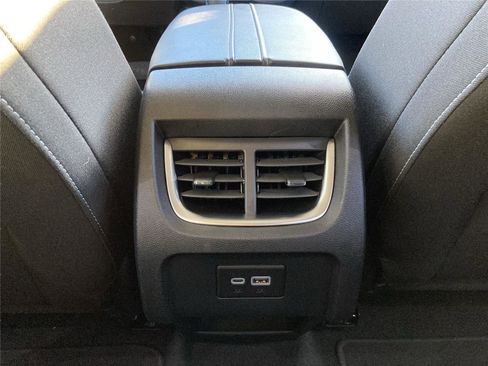 Used 2023 Chevrolet Blazer LT image 27