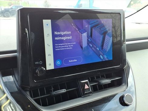 Used 2023 Toyota Corolla LE w/ LE Convenience Package image 22