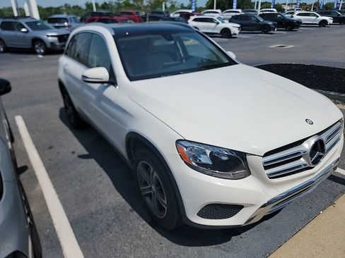 Used 2016 Mercedes-Benz GLC 300 image 2