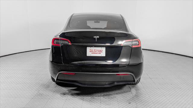 Used 2022 Tesla Model Y Long Range AWD/4WD image 5