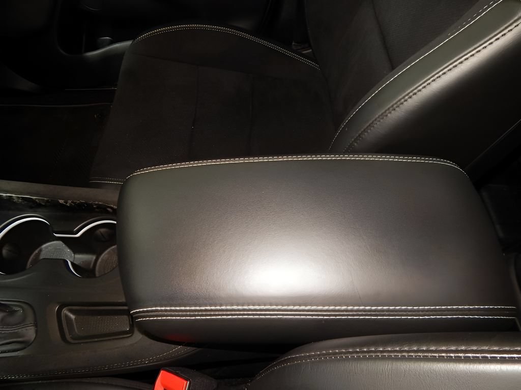Used 2022 Dodge Durango SRT w/ SRT Interior Appearance Group AWD/4WD image 18