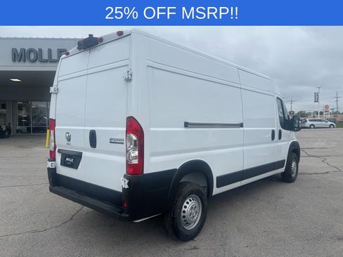 New 2026 RAM ProMaster 2500 w/ Convenience Group image 3