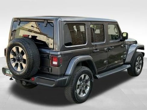 Used 2021 Jeep Wrangler Unlimited Sahara image 6