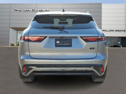 Used 2026 Jaguar F-PACE R-Dynamic S AWD/4WD image 7