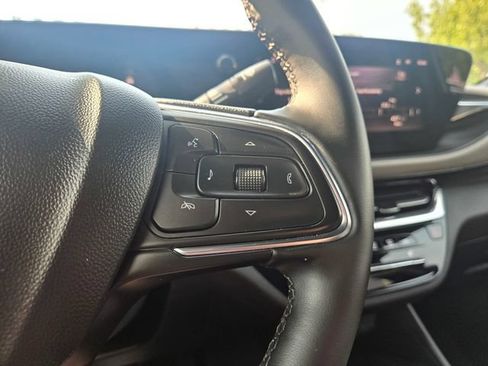 Used 2024 Buick Envista Avenir FWD image 21