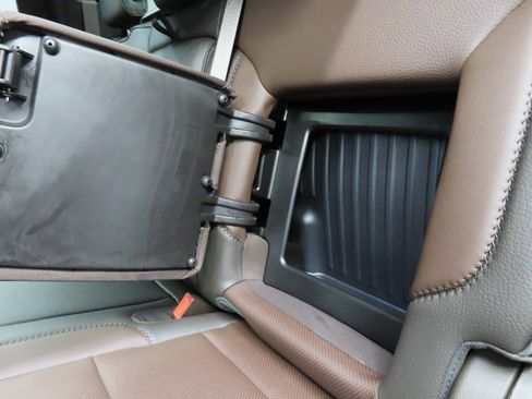 Used 2024 GMC Sierra 2500 Denali image 73