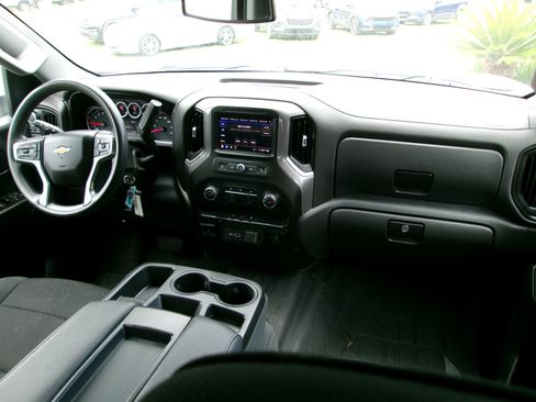 Used 2021 Chevrolet Silverado 1500 Custom w/ Custom Max Trailering Package image 22