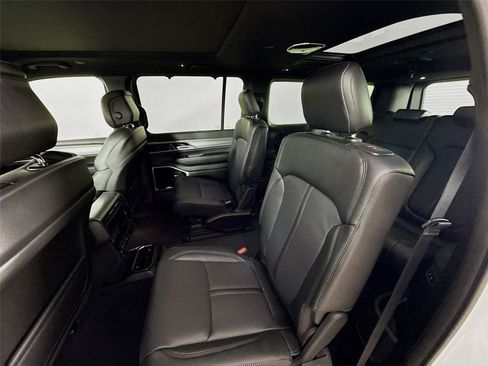 New 2026 Jeep Grand Wagoneer L Limited image 20