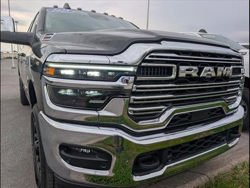 Used 2025 RAM 2500 Laramie image 22