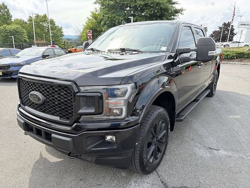 Used 2020 Ford F150 Lariat w/ Equipment Group 502A Luxury AWD/4WD image 11