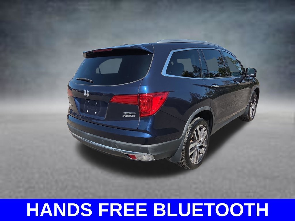 Used 2017 Honda Pilot Touring image 5