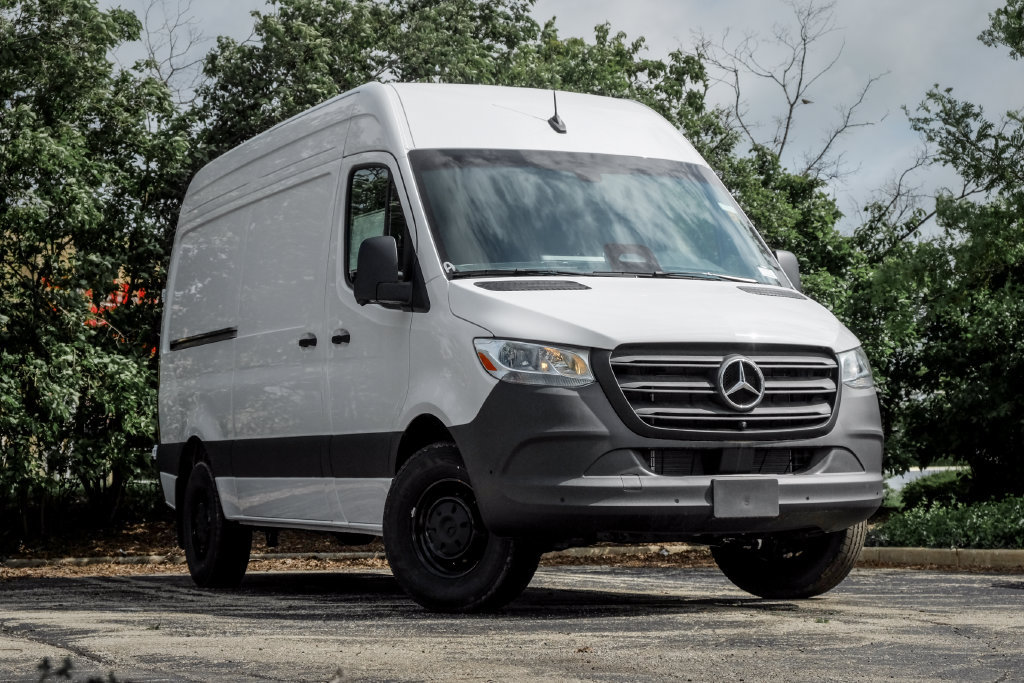 Used 2026 Mercedes-Benz Sprinter 2500 image 1