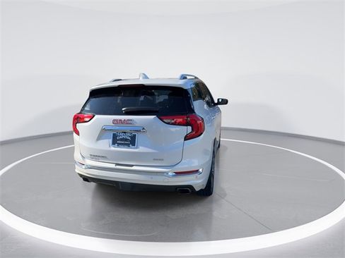 Used 2020 GMC Terrain Denali w/ Denali Premium Package image 7