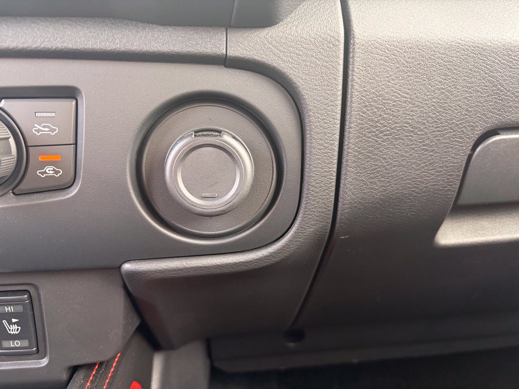 Used 2026 Nissan Frontier PRO-4X AWD/4WD image 20