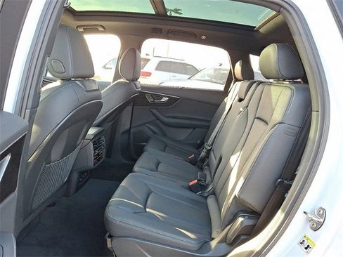 New 2026 Audi Q7 3.0T Premium Plus image 6