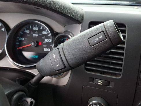 Used 2011 Chevrolet Silverado 1500 LT w/ All-Star Edition AWD/4WD image 16