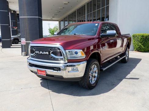 Used 2017 RAM 2500 Limited AWD/4WD image 3