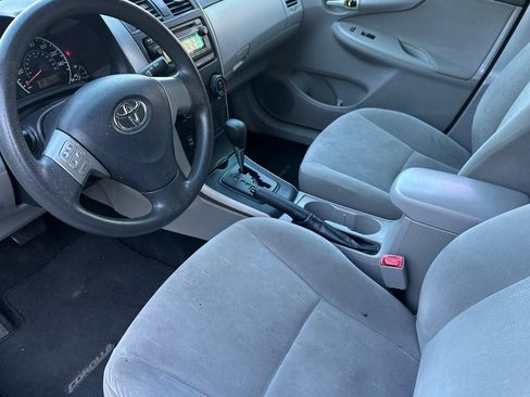 Used 2012 Toyota Corolla L image 10