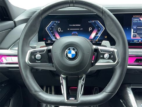 Used 2024 BMW 740i 740i M SPORT,NAV,CAM,PANO,BLIN image 18