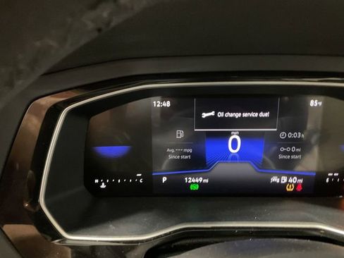 Used 2024 Volkswagen Jetta SE w/ Panoramic Sunroof Package image 15