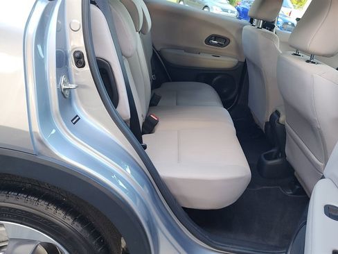 Used 2018 Honda HR-V LX image 25