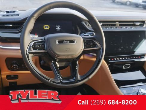 New 2026 Jeep Grand Cherokee Summit w/ Obsidian Package AWD/4WD image 45