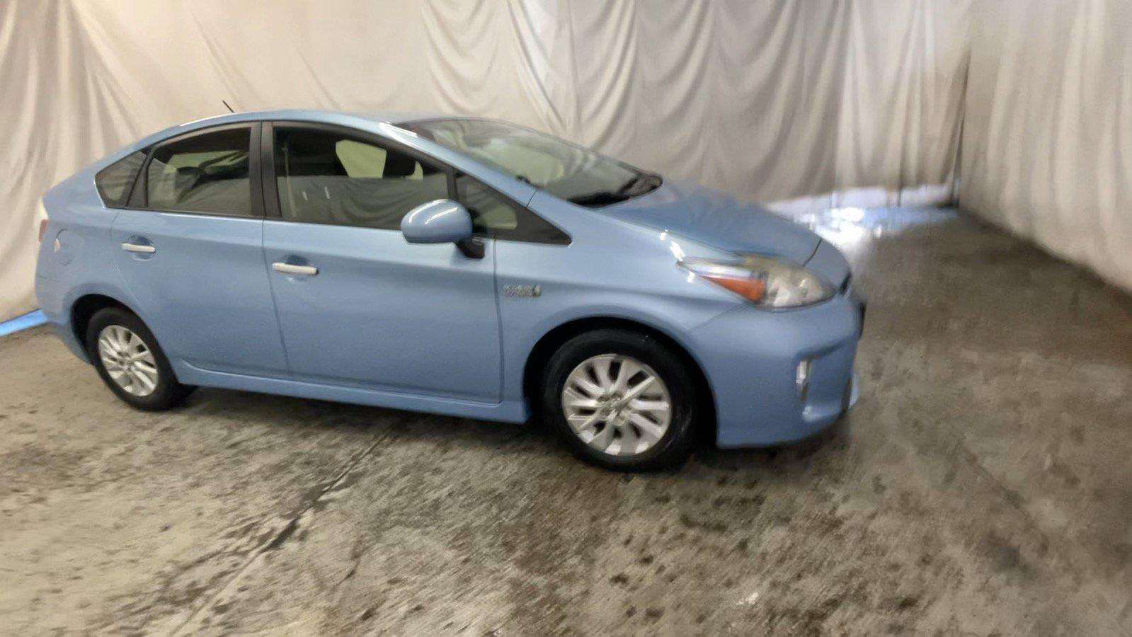 Used 2012 Toyota Prius Prime Plug-In Hybrid FWD image 3