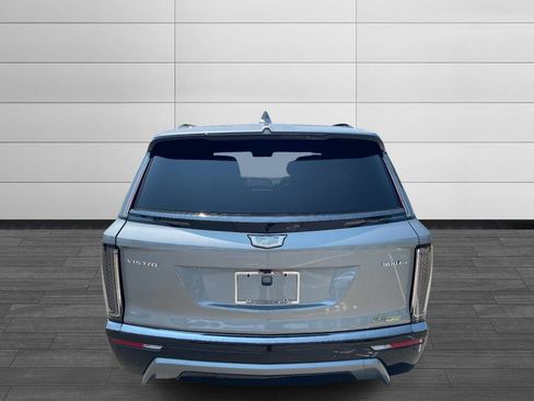 Certified 2026 Cadillac Vistiq Sport w/ LPO, Floor Liner Package AWD/4WD image 5