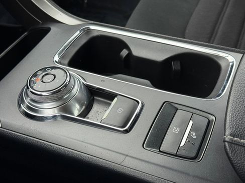 Certified 2020 Ford Fusion SE image 26