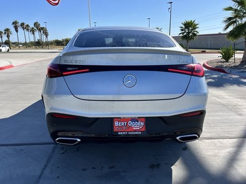 New 2025 Mercedes-Benz GLC 300 4MATIC image 6