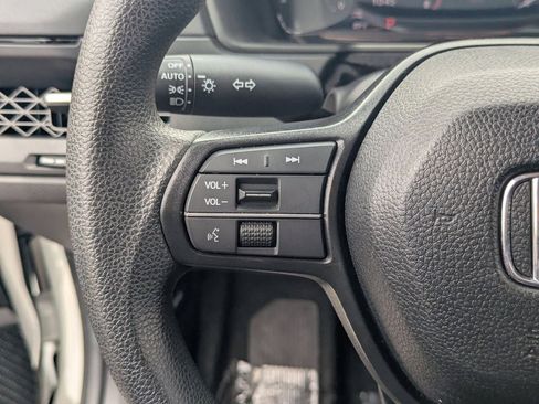 Certified 2025 Honda Accord SE image 21