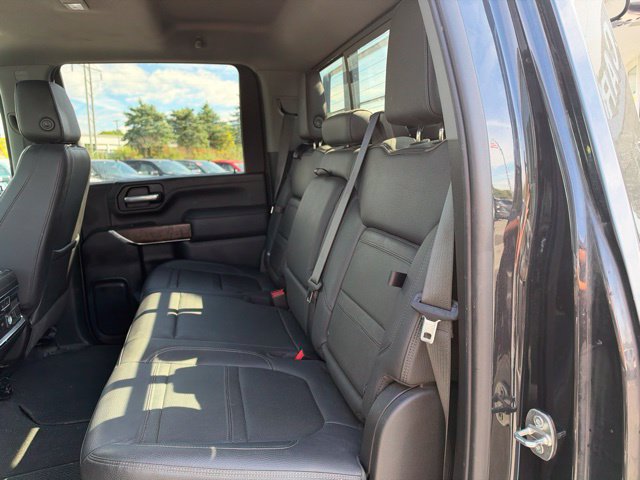 Used 2021 GMC Sierra 2500 Denali w/ Denali Ultimate Package AWD/4WD image 18