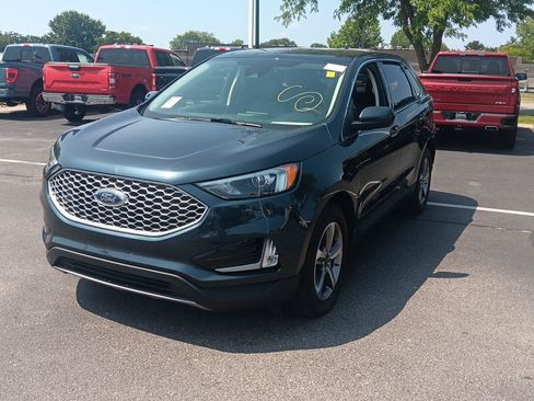 Used 2024 Ford Edge SEL w/ Convenience Package AWD/4WD image 11