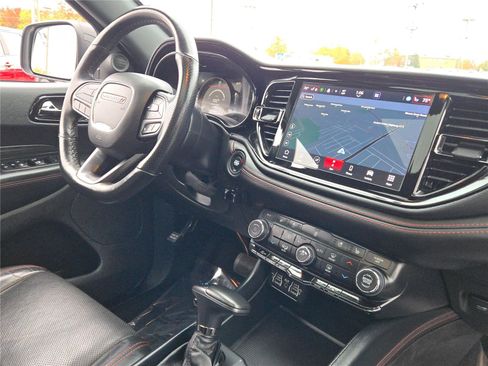 Used 2023 Dodge Durango GT image 8