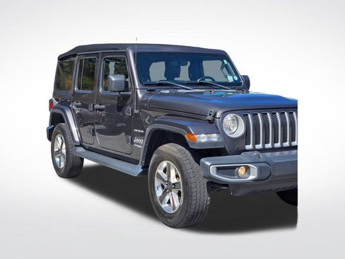 Used 2022 Jeep Wrangler Unlimited Sahara AWD/4WD image 48