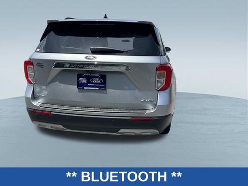 Certified 2023 Ford Explorer XLT w/ Equipment Group 202A AWD/4WD image 4
