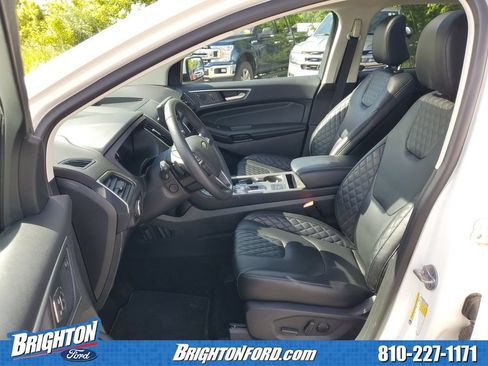 Certified 2024 Ford Edge Titanium w/ Equipment Group 301A AWD/4WD image 10