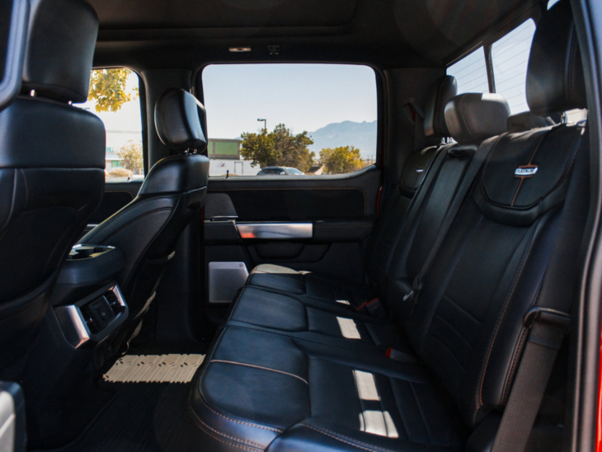 Used 2024 Ford F350 Platinum AWD/4WD image 27