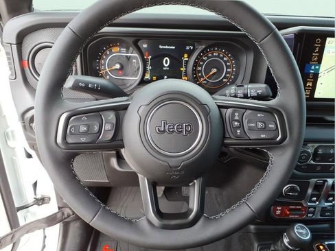 New 2026 Jeep Wrangler Rubicon image 15